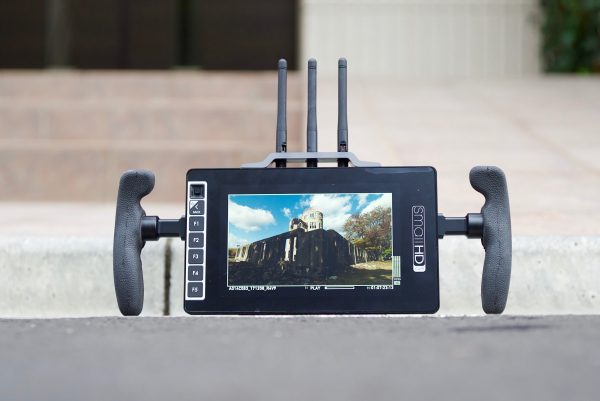 SmallHD 703 Bolt Review – a streamlined HD monitoring solution