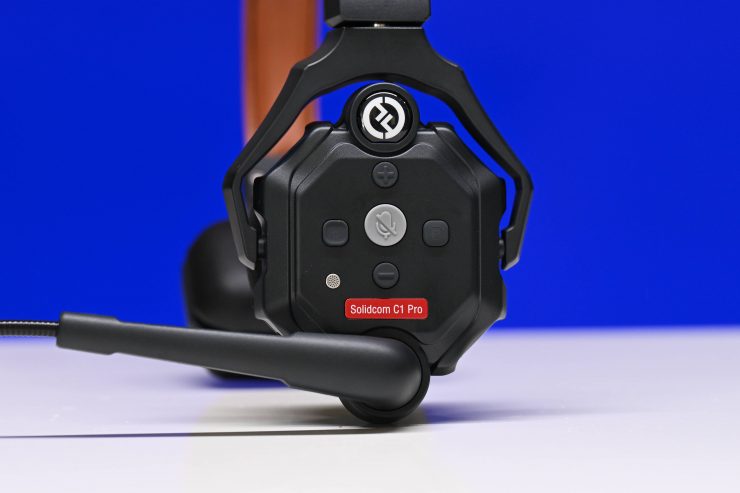 Hollyland Solidcom C1 Pro Review - Newsshooter