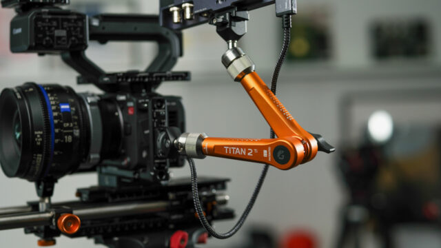 SmallRig RA-F150 Fresnel Lens First Look - Newsshooter