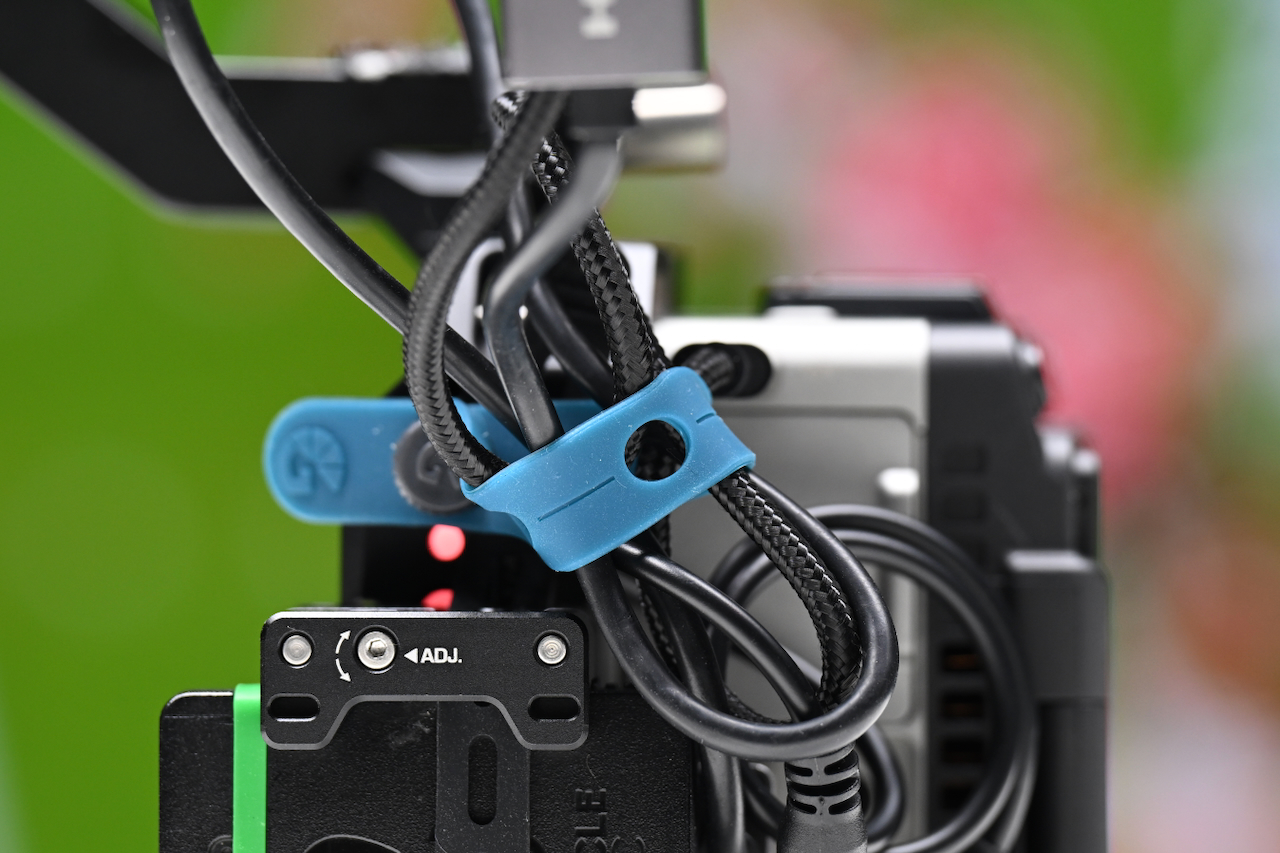 Обзор кабельных органайзеров Bright Tangerine Loom Cable Tidies — изображение 5