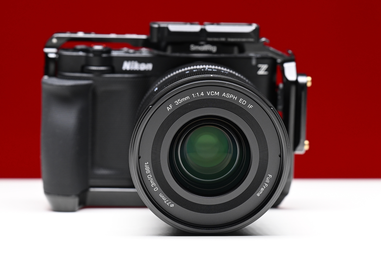 Корпус Viltrox AF 35mm F1.4 Pro